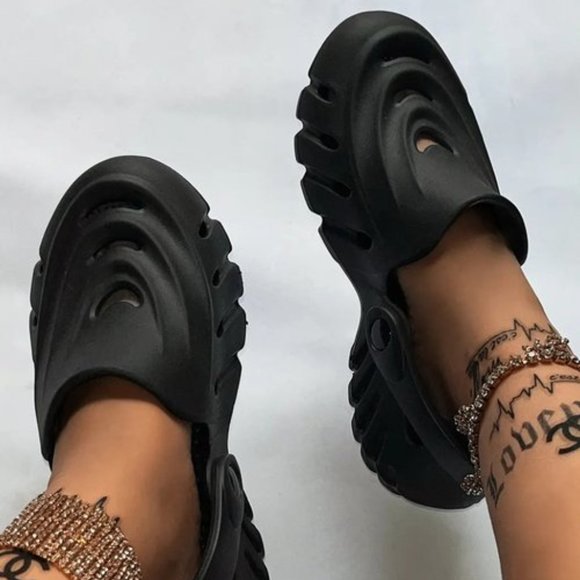 HT Slingbacks - Picture 2 of 4